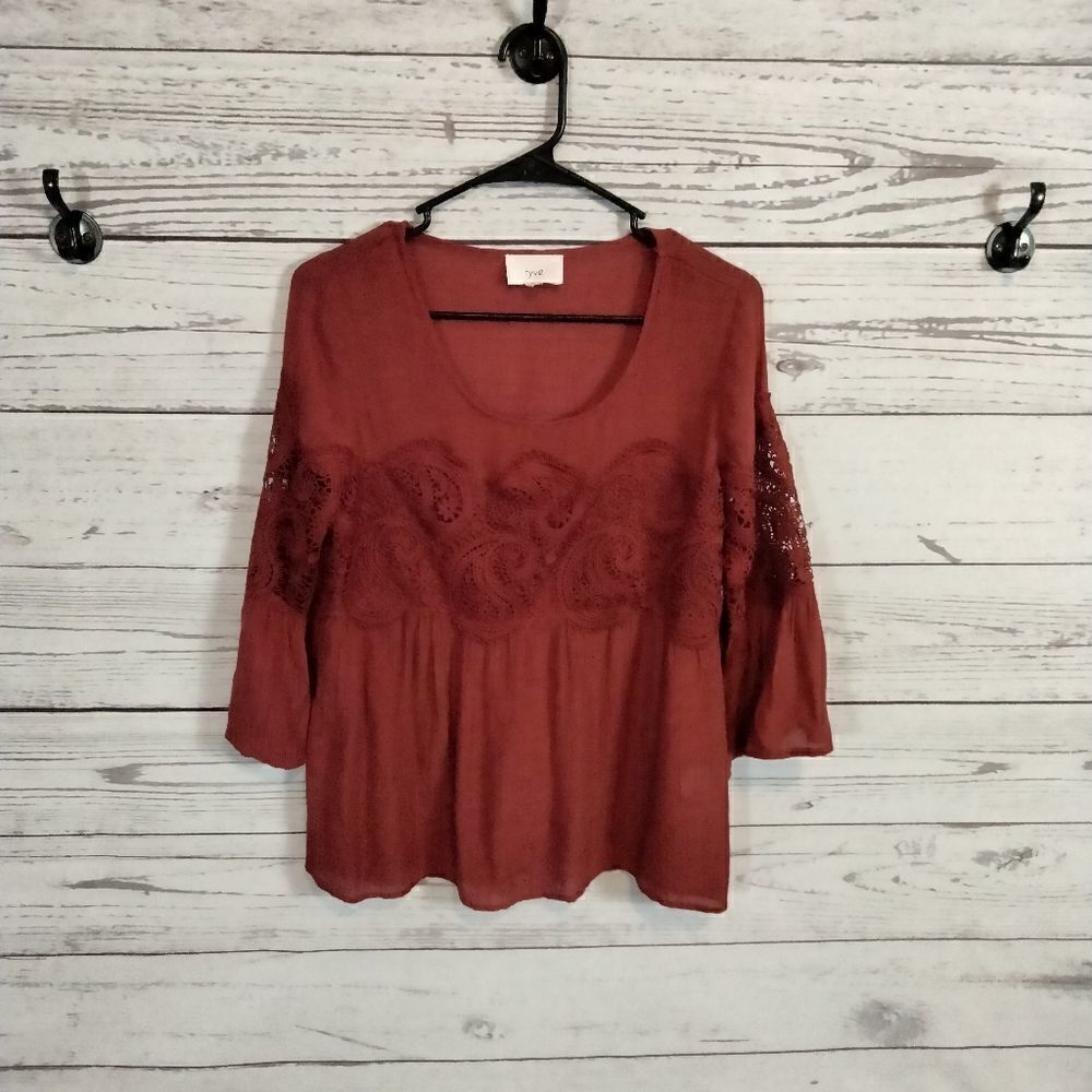 "fyve" woman's shirt 